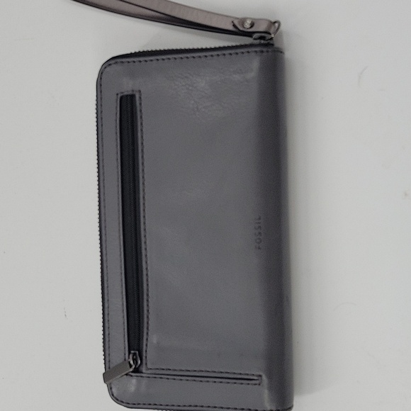 Fossil Studded Wallet - Picture 2 of 14